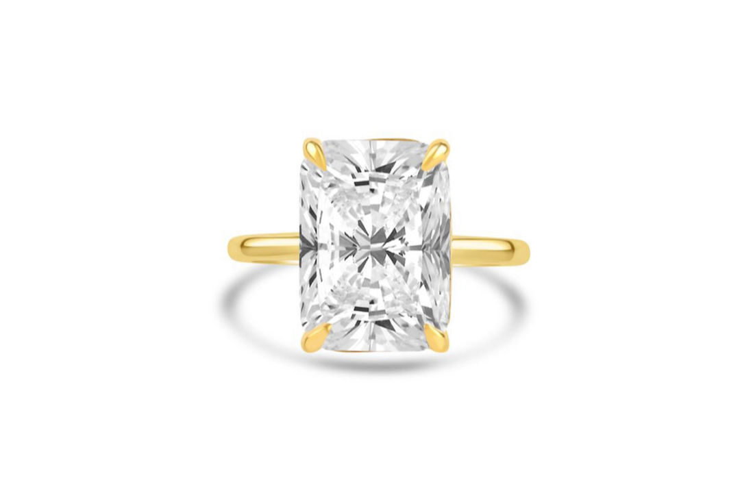 Regal Radiance Solitaire