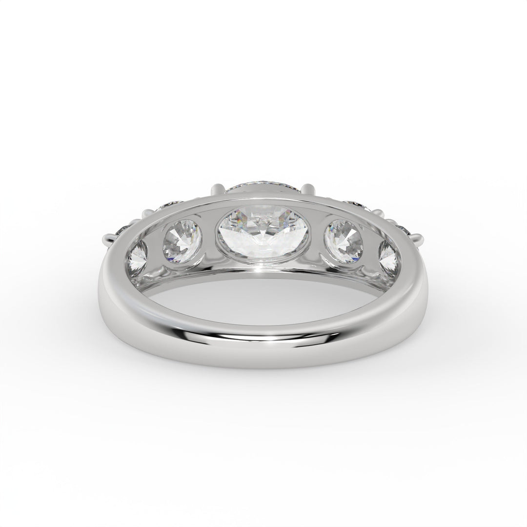 Eterna Oval Radiance